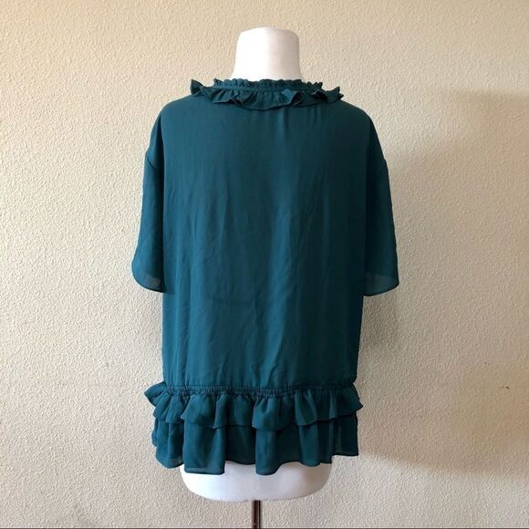 Chelsea28 Ruffle Hem Split Neck Blouse Size Medium - Picture 5 of 10